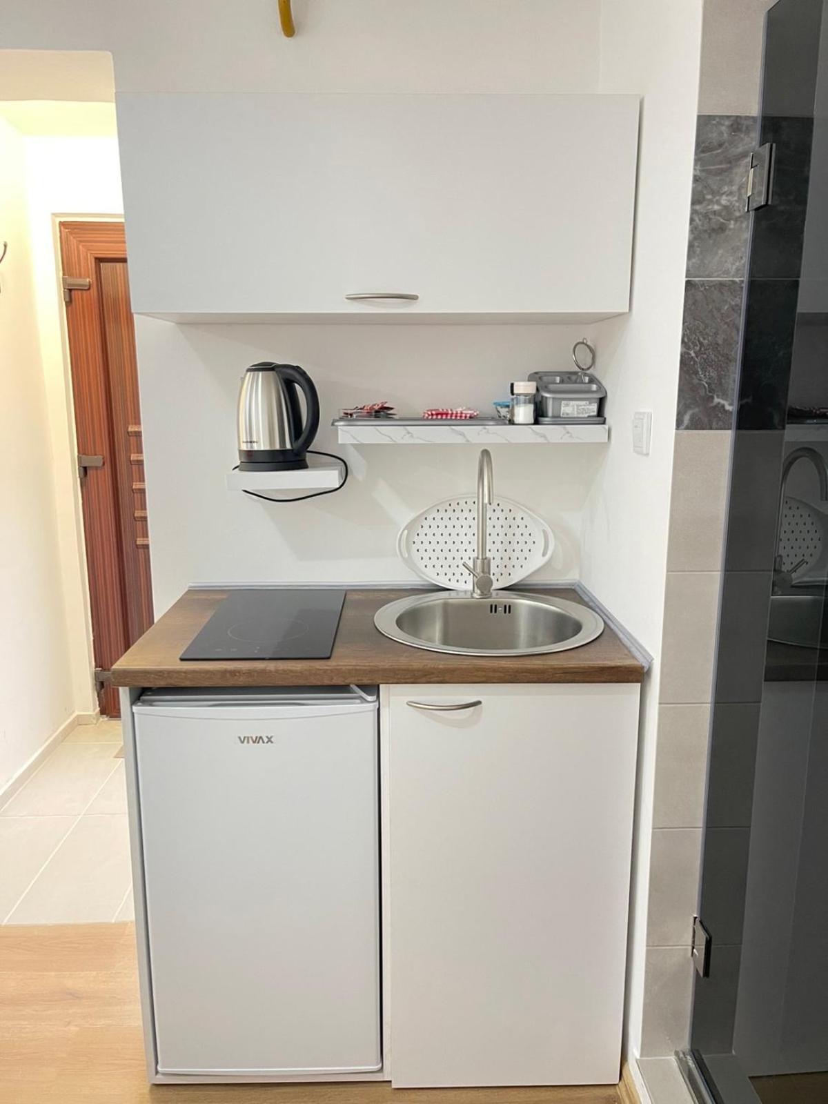 Studio Apartman Sedrenik SJJ Exteriér fotografie